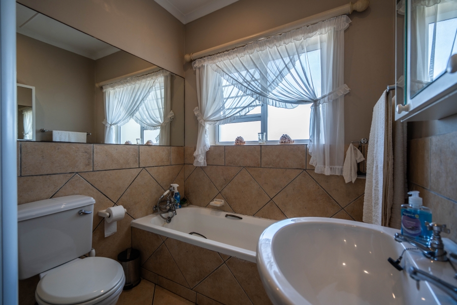 3 Bedroom Property for Sale in Forest Downs Eastern Cape